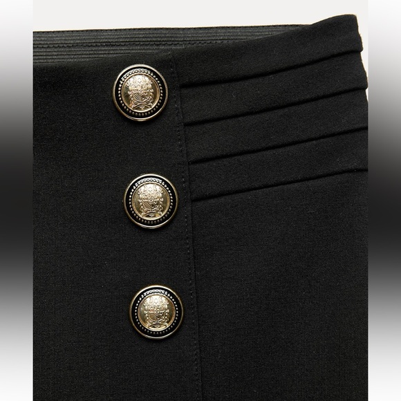 NWT gold button black woman leggings - Picture 4 of 12